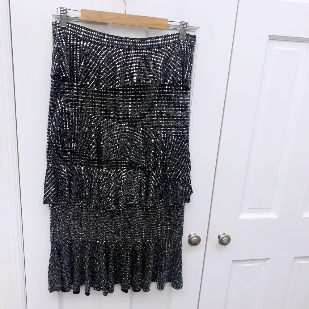 ☀️2/$20 Beulah Style Tiered Sequin Skirt
